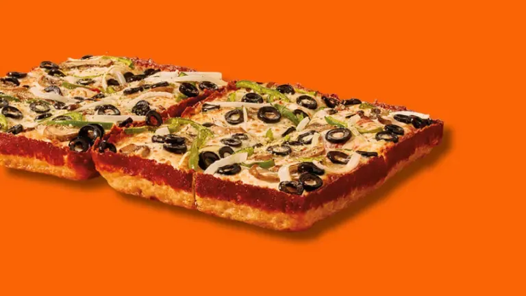 Detroit-Style Deep Dish Veggie Pizza